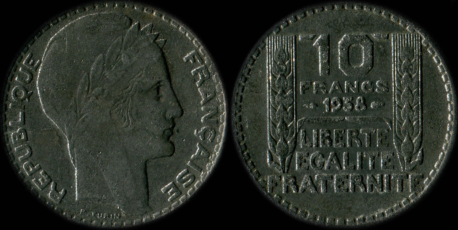 Pice de 10 francs Turin 1938 (fausse en maillechort?)