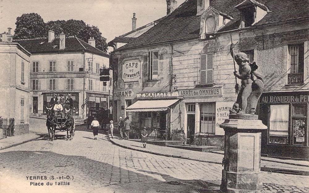 Un Caf� du Commerce � Yerres