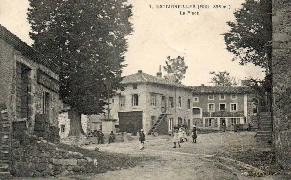 Un Caf� Faure � Estivareilles