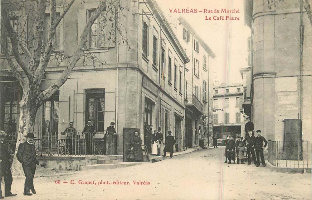 Un Caf� Faure � Valr�as