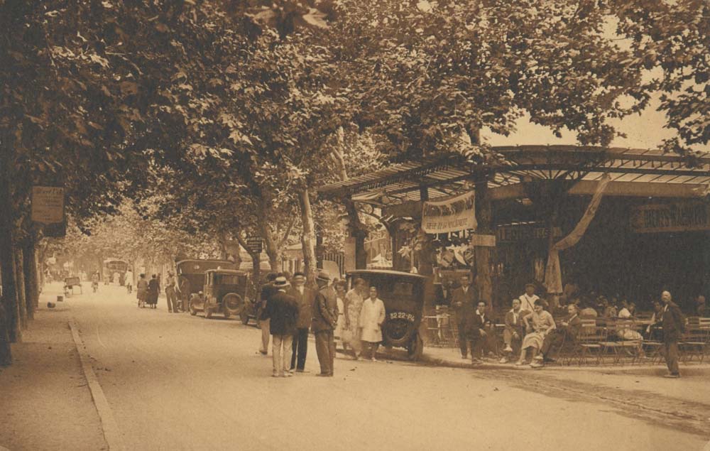 Un Grand Caf� des Bains � Chatelaillon