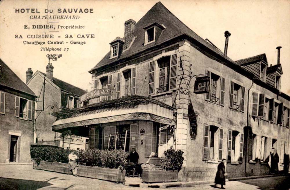 Hôtel du Sauvage à Chateaurenard