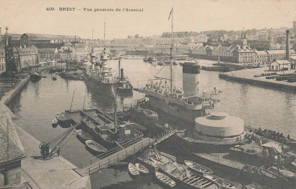 Brest (Finist�re - 29) - Vue g�n�rale de l'Arsenal