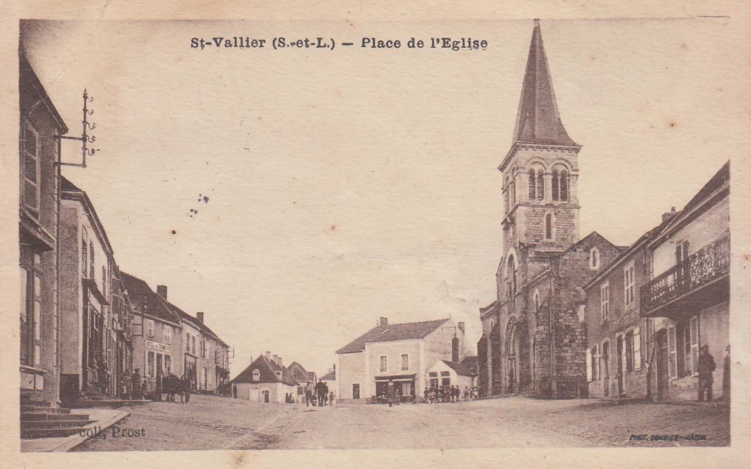 Saint-Vallier (Saône-et-Loire) - Place de l'Eglise - Coll, Prost