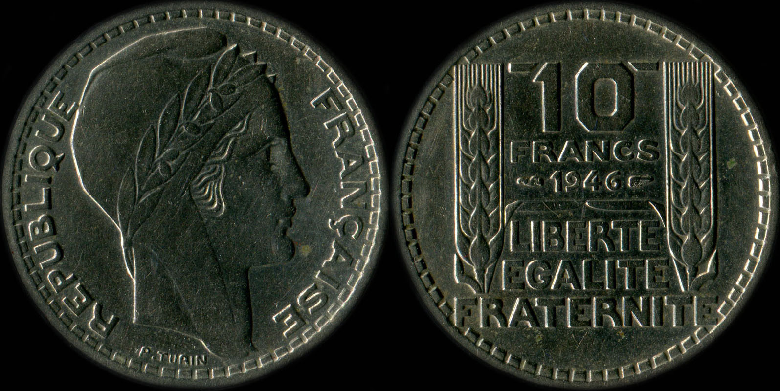 Pi�ce de 10 francs Turin � grosse t�te 1946 avec rameaux courts