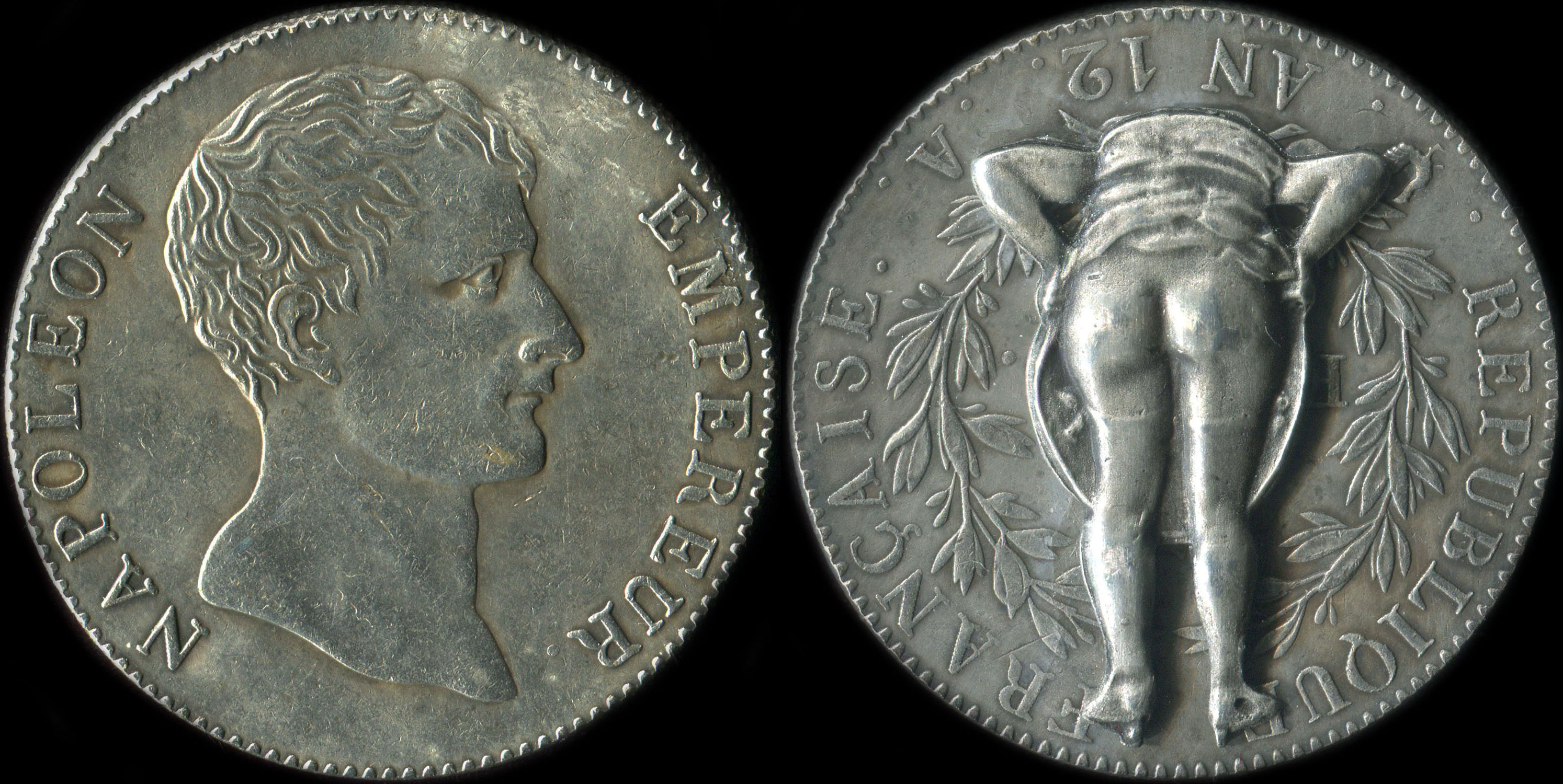 Jeton satirique Femme montrant ses fesses sur 5 francs Napolon Empereur An 12A