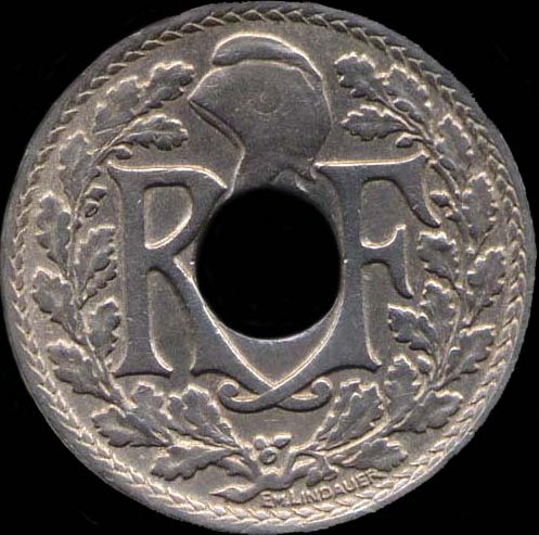 10 centimes 1924 avec grand trou