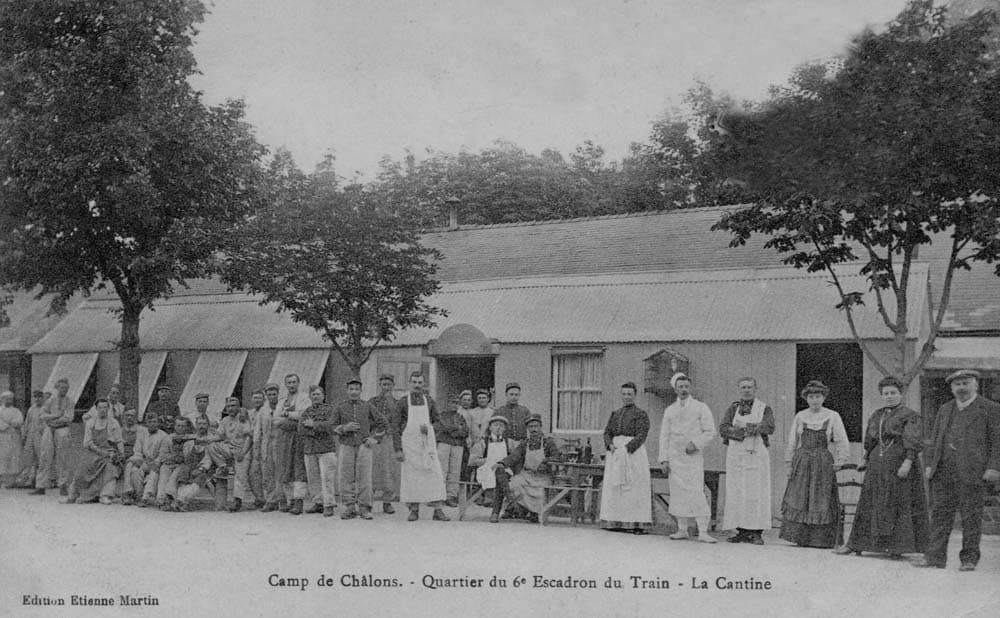 Camp de Ch�lons - Quartier du 6e escadron du Train - La Cantine - Edition Etienne Martin