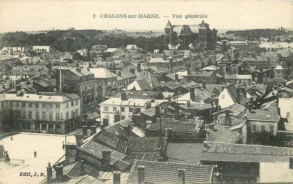 Ch�lons-en-Champagne ex Ch�lons-sur-Marne (51000 - Marne) - Vue g�n�rale
