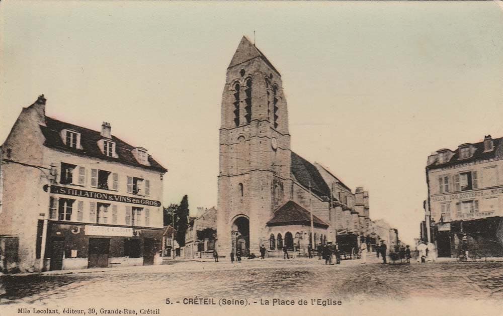 Cr�teil (94000 - Val-de-Marne) - Place de l'Eglise