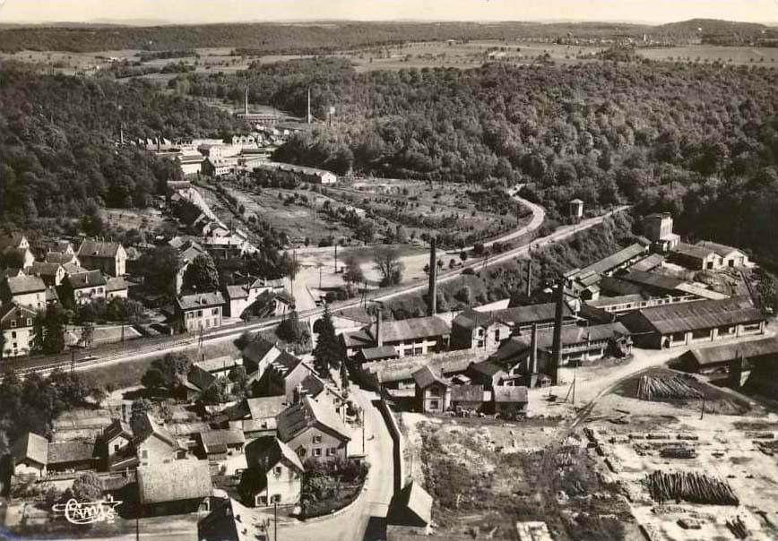 Fesches-le-Ch&acirc;tel (25490 - Doubs) - Quartier et Usines du Rondelot