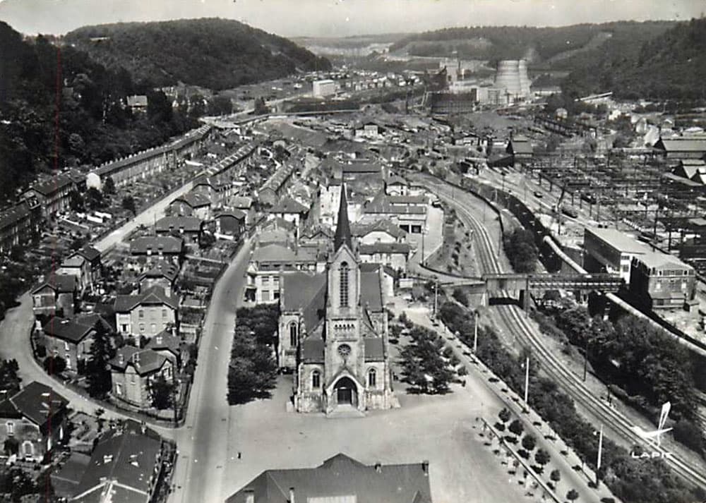 Herserange (54440 - Meurthe-et-Moselle) - Place Foraine