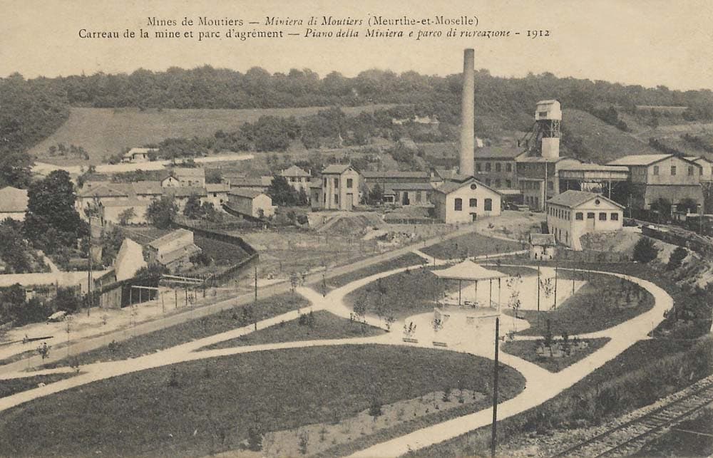 Moutiers (54660 - Meurthe-et-Moselle) - Mines de Moutiers - Carreau de la Mine et Parc d'agr�ment en 1912