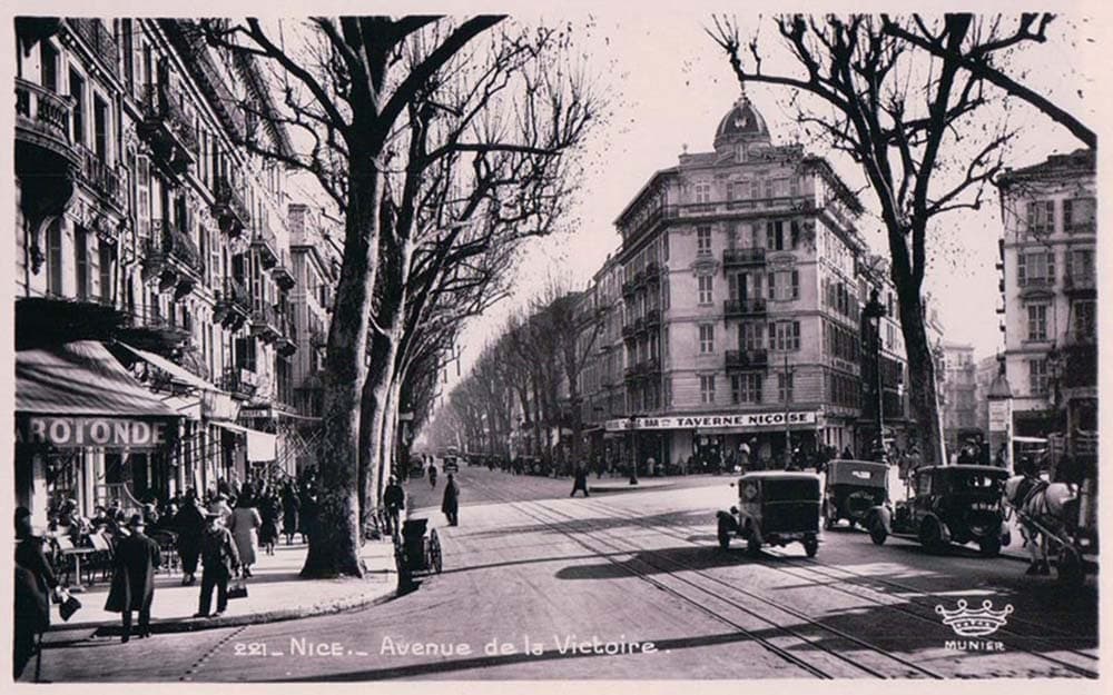Nice - Avenue de la Victoire - Taverne Niçoise