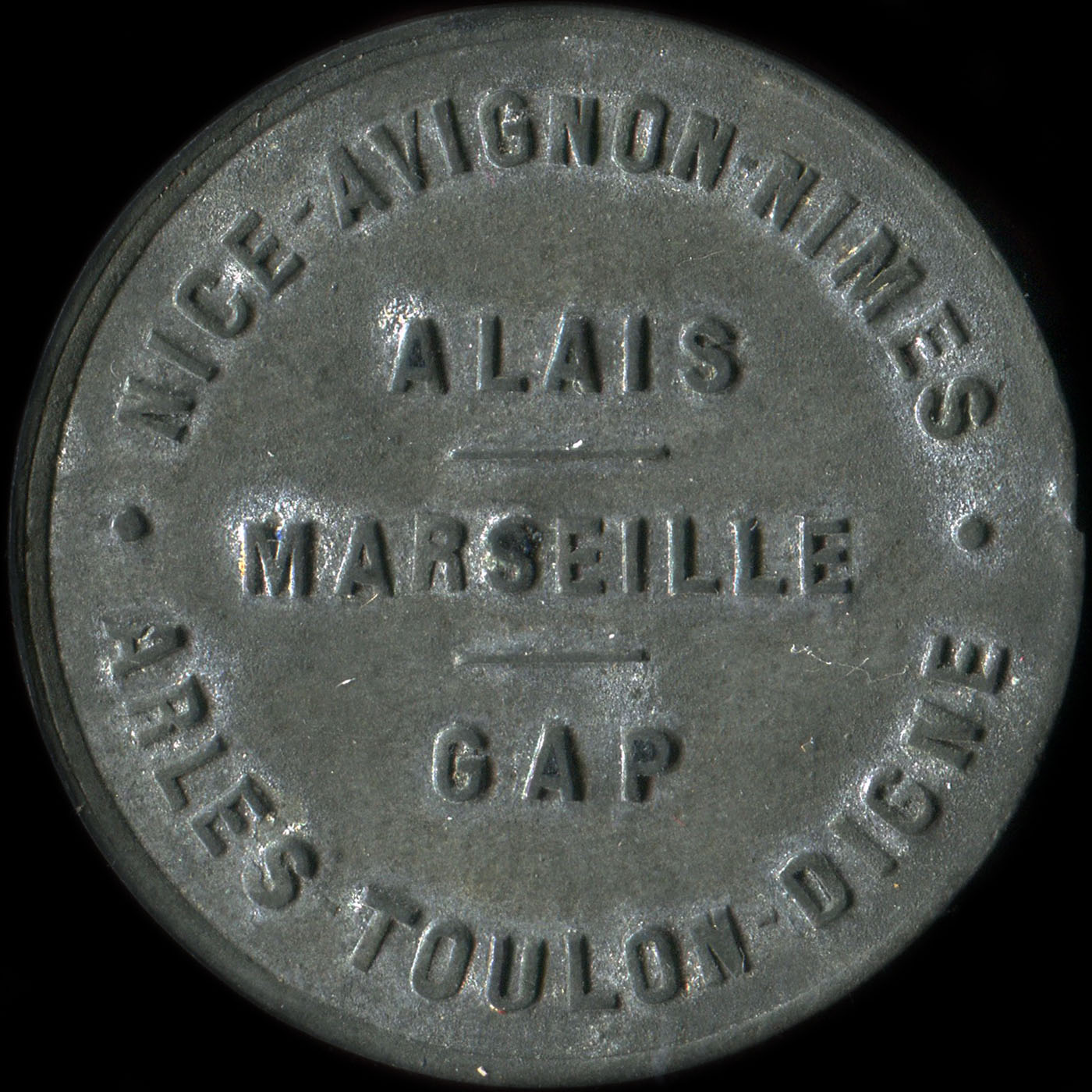 Jeton-monnaie de n�cessit� de 10 centimes non dat� avec de la R�gion Proven�ale - type les points en haut de Marseille et  10 mince au revers