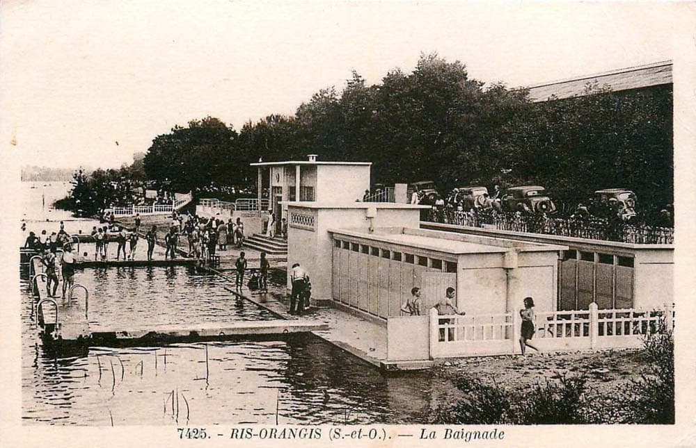 Ris-Orangis (91130 - Essonne) - La Baignade