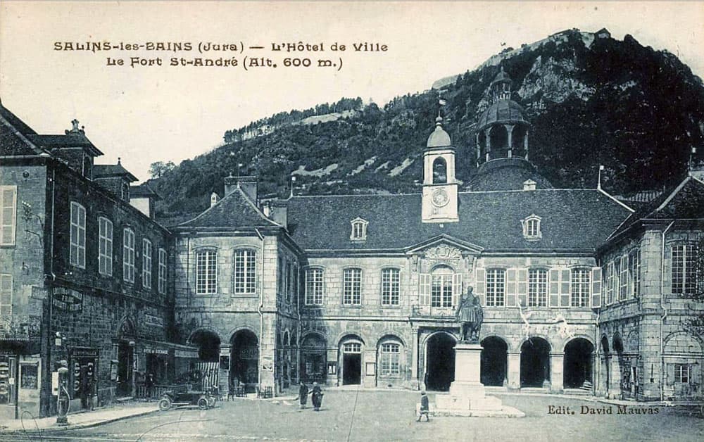 Salins-les-Bains (39110 - Jura) - H�tel de Ville - Fort-St-Andr�