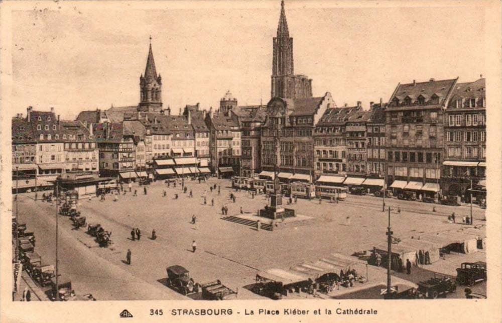 Strasbourg (67000 - Bas-Rhin) - La Place Kl�bert et la Cath�drale