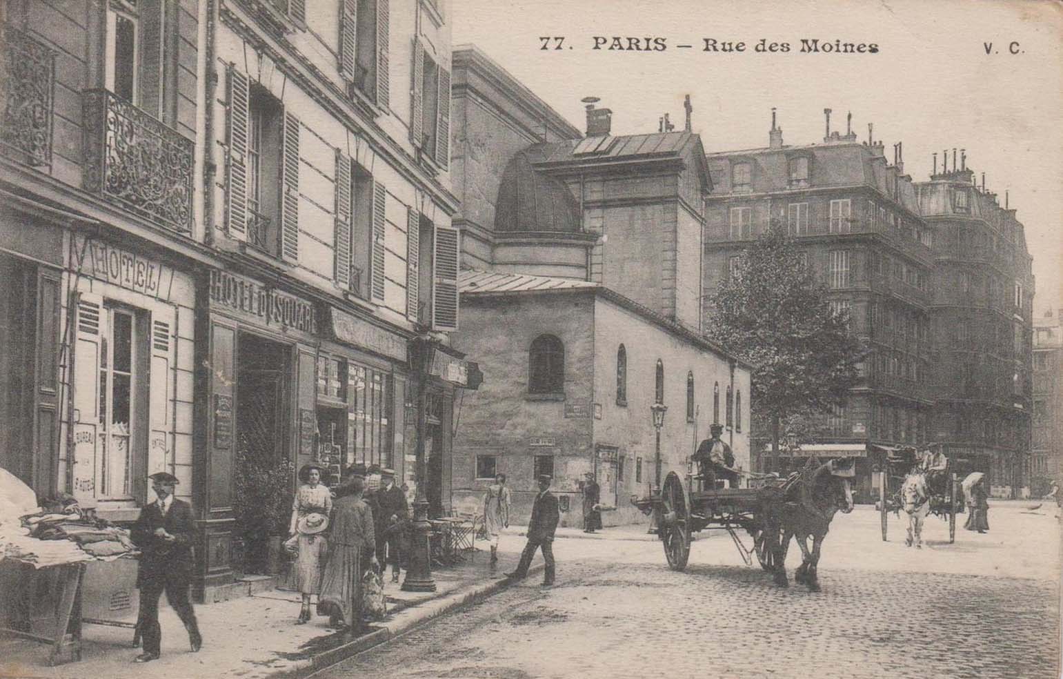 Paris - La Rue des Moines où se situait le Café Restaurant Bératto au numéro 120