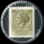 Timbre-monnaie Elettrodomestici - TV Color - Nastroteca - Vandelli G. - Via Palestro. 10 - Tel. 243589 - V. Le Trento - Trieste. 6/1 - Tel. 216121 - Modena - 50 lire sur fond noir - capsule plastique - Italie - revers