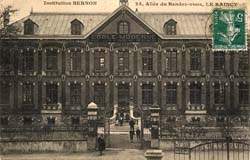 Le Raincy - L'Institution Bernon - All�e du Rendez-Vous en 1908