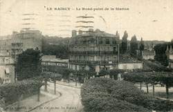 Le Raincy - Le Rond-Point de la Station en 1932