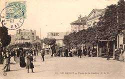 Le Raincy - Le Rond-Point de la Station en 1915 (devenu Place du Général De Gaulle)