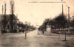 Le Raincy - Le Rond-Point de la Mairie et l'Avenue de Livry en 1904