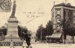 Le Raincy - Place de la Mairie et Avenue Thiers en 1905