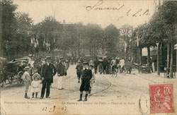 Le Raincy - Entrée du Pays - Place de la Gare en 1903