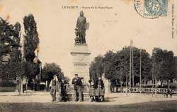 Le Raincy - La statue de la R�publique
