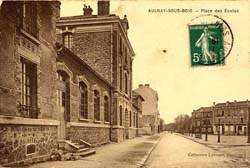 Aulnay-sous-Bois - La place des �coles en 1912