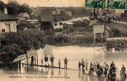 Livry-Gargan - Place de la gare de Gargan en 1909