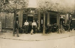 Pavillons-sous-Bois - Caf� - H�tel de Raincy Pavillons - Vins - Maison Charri�re