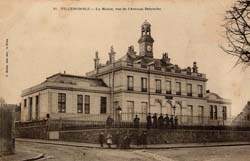 Villemomble ou Villemonble - La Mairie vue de l'Avenue Detouche