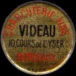 Timbre-monnaie Charcuterie Videau - Charcuterie fine - 10, Cours de l'Yser - Bordeaux - 25 centimes bleu sur fond rouge - avers