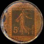 Timbre-monnaie Aux Dames de France - Nouveautés - Bordeaux - 5 centimes vert sur fond doré - revers