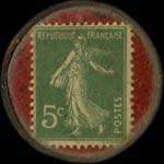 Timbre-monnaie A.Esnault � Bernay - 5 centimes vert sur fond rouge - revers