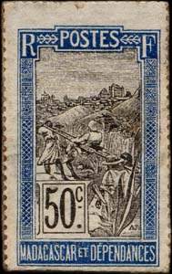 Timbre-monnaie Madagascar - motif Zébu - Carton gris verni - 50 centimes à petits chiffres - revers