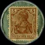 Timbre de 5 pfennig marron sur fond vert