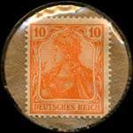 Timbre de 10 pfennig orange sur fond carton