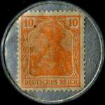 Timbre de 10 pfennig orange sur fond gris-bleu