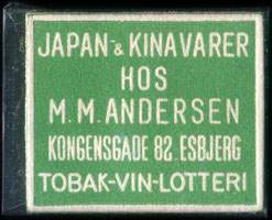 Timbre-monnaie Japan & Kina varer hos M. M. Andersen Kongensgade 82. Esbjerg - Tobak-Vin-Lotteri - 1 øre sur fond vert - Danemark - avers